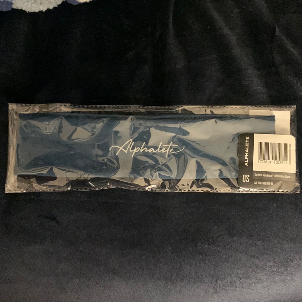 Alphalete Headband in Delta Blue Camo NEW in Package, never opened!
